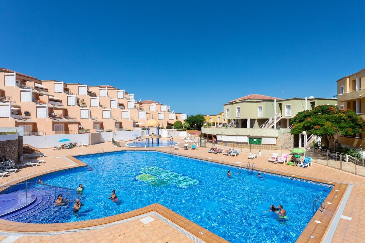 Home2Book Apart Costa Adeje, Pool 阿德耶 外观 照片